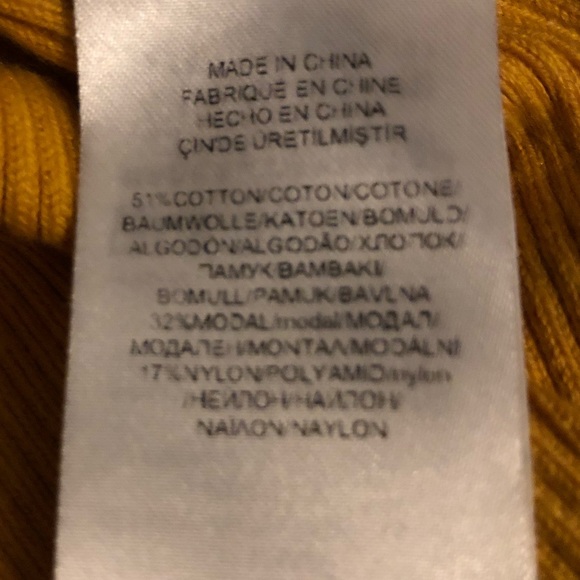 Lauren Ralph Lauren Gold Ribbed Bag Sleeve Sweater - Picture 16 of 16